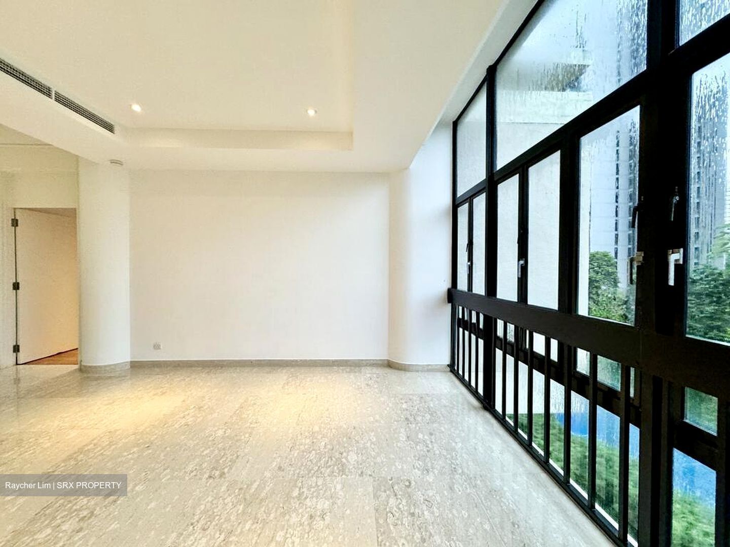 The Colonnade (D10), Condominium #521647341